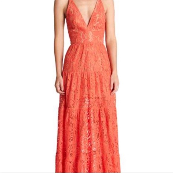dress the population melina lace maxi